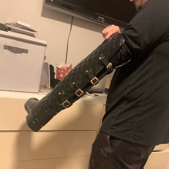 COPY - HUNTER BOOTS!!!! - Picture 9 of 9